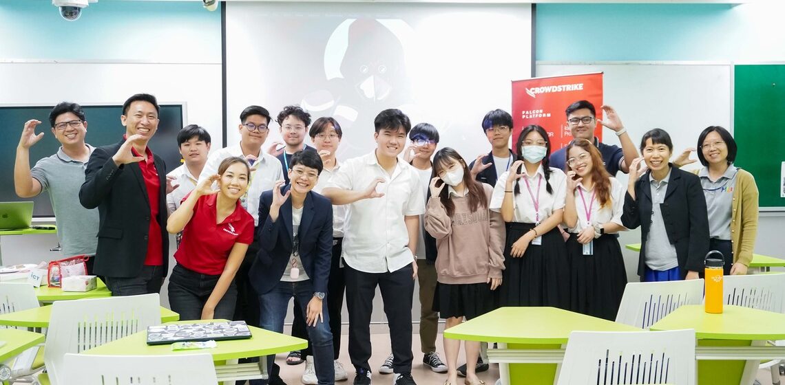 20.03.2024_Disrupting-the-Adversary-Special-Talk_CV ชมรม Cyber Club คณะ ICT ม.มหิดล (ICT Mahidol) ร่วมกับวิทยากรจากบริษัท CrowdStrike จัดบรรยายพิเศษในหัวข้อ “Disrupting the Adversary: Know Them. Find Them. Stop Them.”