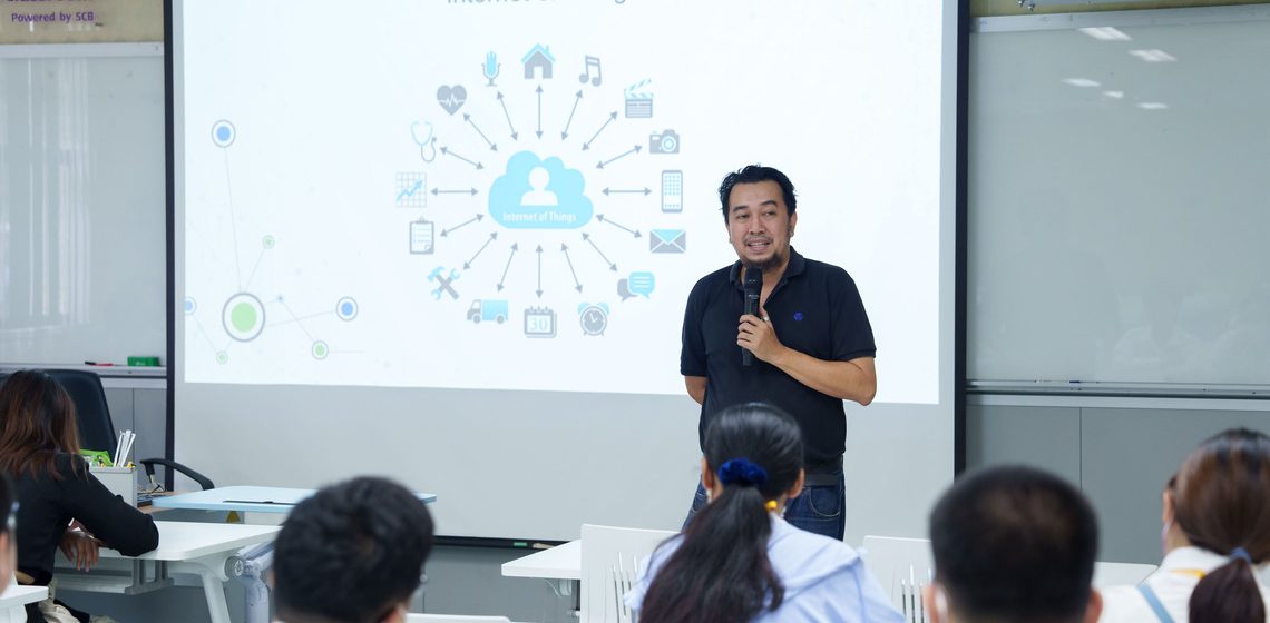 s_25.03.2024_ITDS101-IoT-Knowledge-and-Business-Special-Talks_CV คณะ ICT ม.มหิดล (ICT Mahidol) จัดบรรยายพิเศษในหัวข้อ “ธุรกิจ และองค์ความรู้ ที่ต้องใช้ IoT”