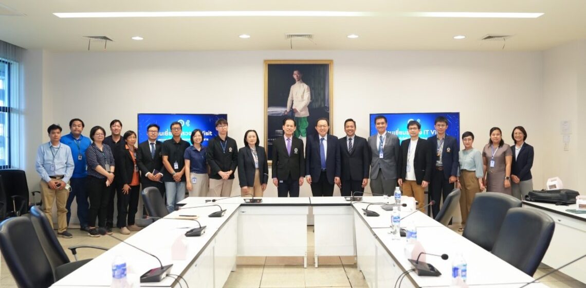 15.08.2025_MUIT VISIT ICT_CV คณะ ICT ม.มหิดล (ICT Mahidol) ให้การต้อนรับคณะผู้บริหารด้านสารสนเทศ มหาวิทยาลัยมหิดล ในโอกาสเข้าเยี่ยมสำรวจและประเมินการบริหารจัดการสารสนเทศของส่วนงาน (IT Visit)