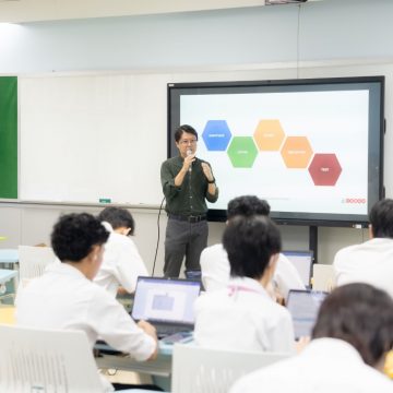 คณะ ICT ม.มหิดล (ICT Mahidol) จัดบรรยายพิเศษในหัวข้อ “Understanding with UX” และ “Build the UI with Figma 101”