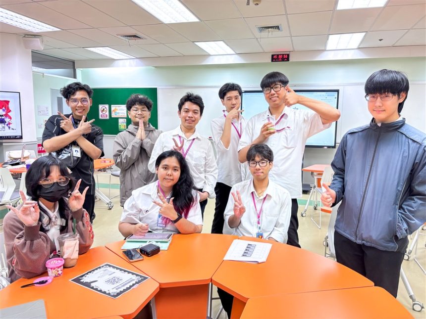 ชมรม Media and Entertainment คณะ ICT ม.มหิดล (ICT Mahidol) จัดกิจกรรม “Valentine’s Day” Mascot Costume Design Competition and VTuber Showcase