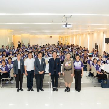 คณะ ICT ม.มหิดล (ICT Mahidol) ให้การต้อนรับนักเรียนในพระราชานุเคราะห์ สมเด็จพระกนิษฐาธิราชเจ้า กรมสมเด็จพระเทพรัตนราชสุดาฯ สยามบรมราชกุมารี ในโอกาสเข้าเยี่ยมชมคณะ ICT