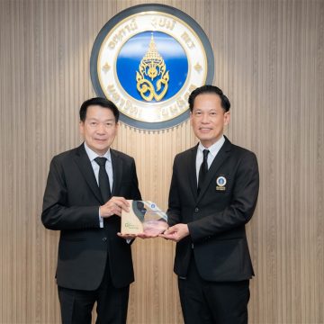คณะ ICT ม.มหิดล (ICT Mahidol) รับมอบ “รางวัล MU Green Ranking 2025 ระดับดี” จากอธิการบดีมหาวิทยาลัยมหิดล