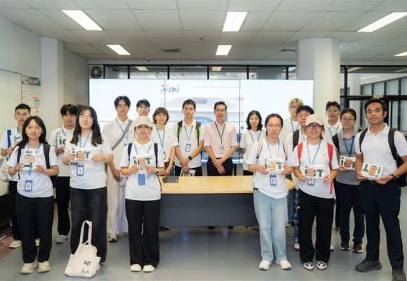 คณะ ICT ม.มหิดล (ICT Mahidol) ให้การต้อนรับอาจารย์และนักศึกษาจาก College of Polymer Science and Engineering, Sichuan University สาธารณรัฐประชาชนจีน ในโอกาสเข้าเยี่ยมชม MIRU Lab