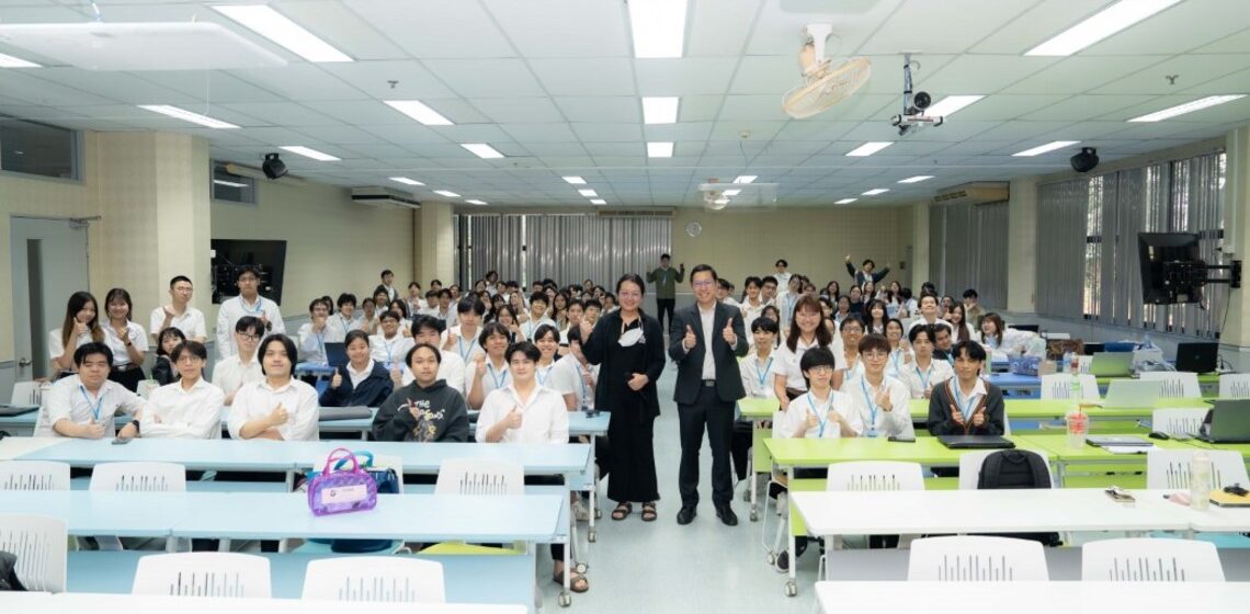 ICT Mahidol hosted a special talk on “Financial Audit and Ethics”