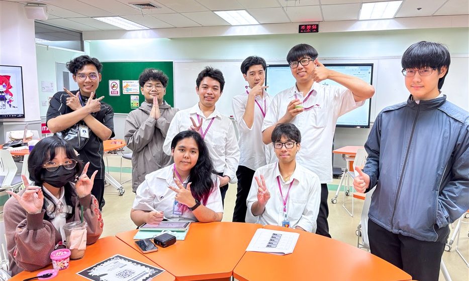 ICT Mahidol’s Media and Entertainment Club Organized “Valentine’s Day” Mascot Costume Design Competition and VTuber Showcase
