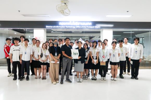 ICT Mahidol Led ICT International Program Students on a Visit to the Division of Information Technology, Mahidol University (MUIT)